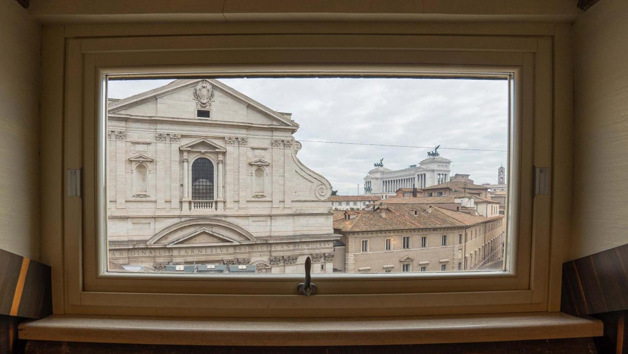Lejlighed Piazza Venezia Charming With View Rom
